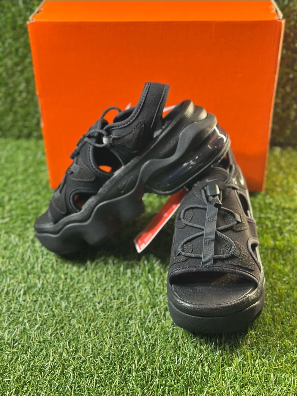 NIKE WOMENS AIR MAX KOKO SANDAL, SIZE 6 WOMENS, COLOR: BLACK/ BLACK-ANTHRACITE
